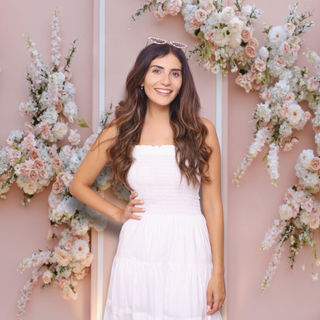 Floral Blush Photobooth Backdrop
