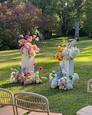 Modern-fresh-flowers-florist-Christchurch-wedding-arrangements