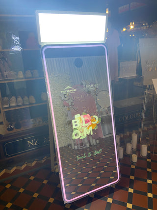 Photobooth Guest Book Sign